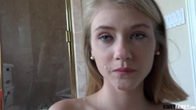 Парень жестко ебет сводную сестру Ханну Хэйс не только в рот, но и в пизду