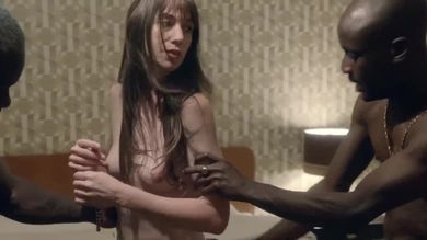 Исповедалась психологу о групповой ебле с двумя неграми в гостинице